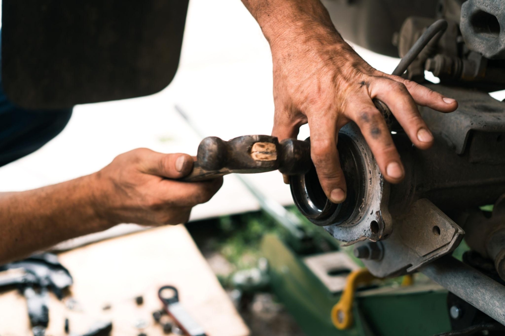 Service automobile : Pneus et direction